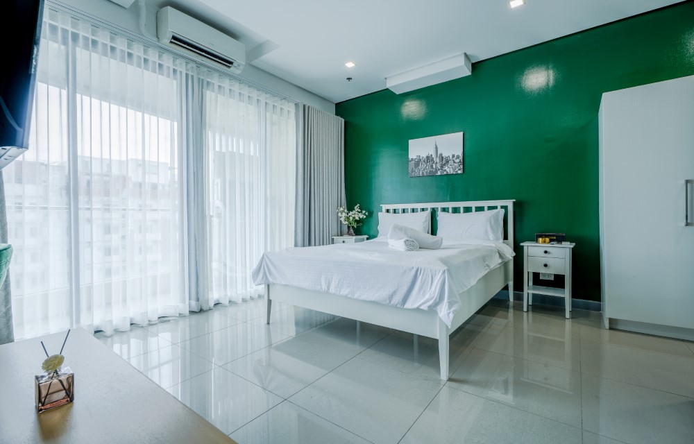 Premier Executive Suite